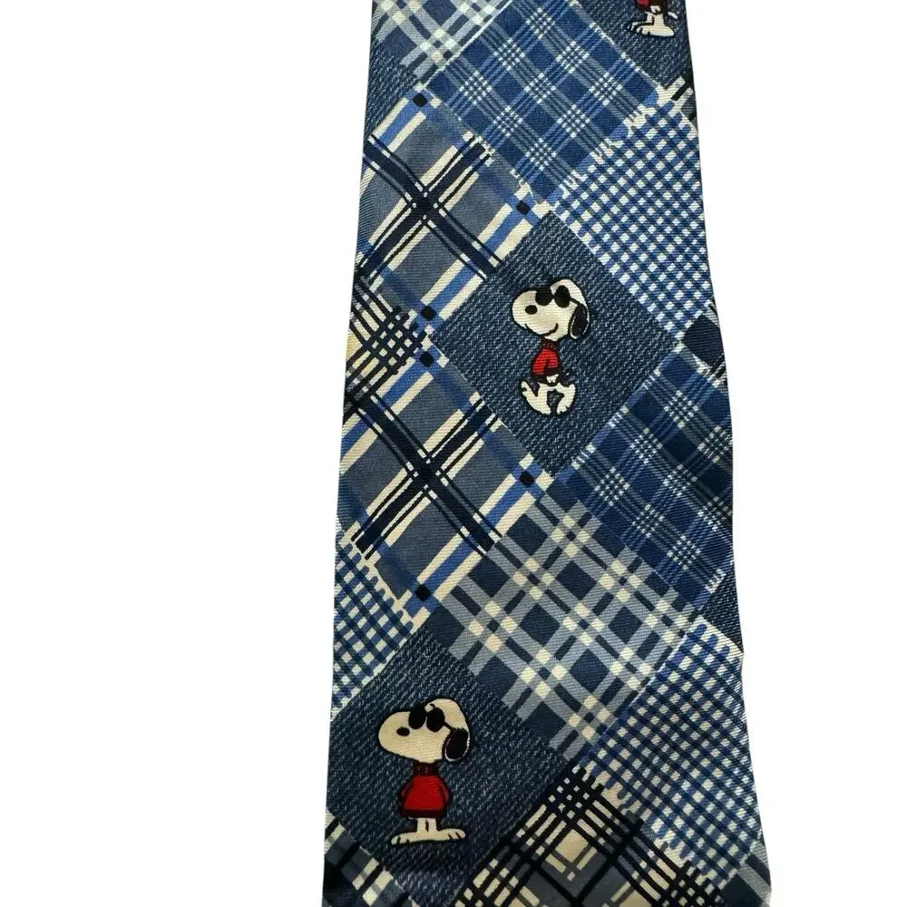 Peanuts Cool And Casual Joe Cool Blue Plaid Cartoon Novelty Necktie Snoopy